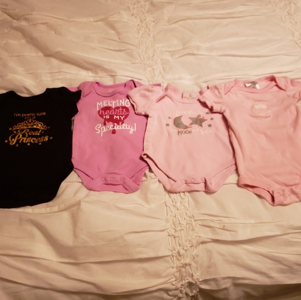 Baby Girl Newborn and 0-3M Set.